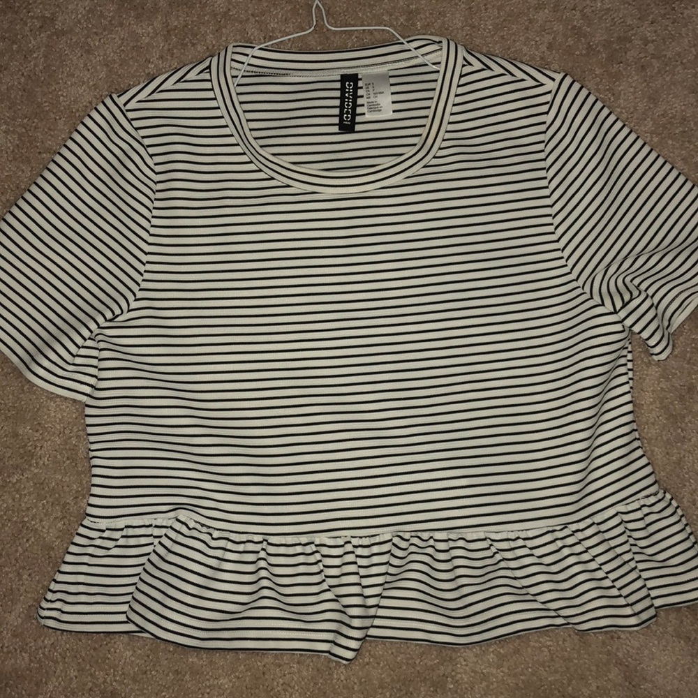 H&M striped crop top